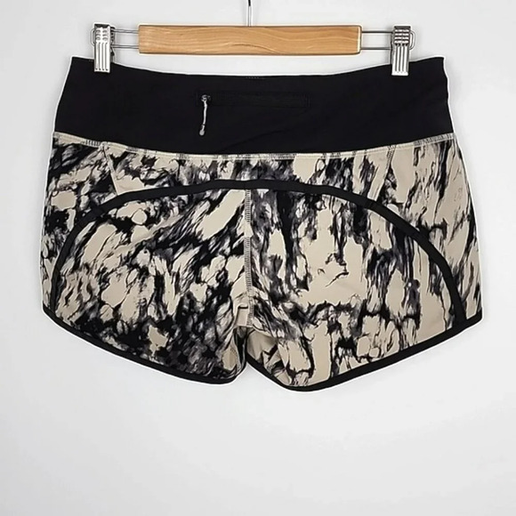 Lululemon Run Times Short Great Granite Black Mojave Tan Stretch 4" Inseam Sz 6 - Picture 6 of 15